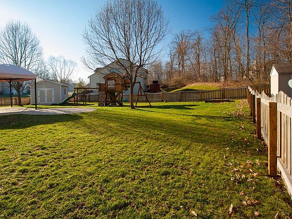 5th image of 609 Canteridge Dr