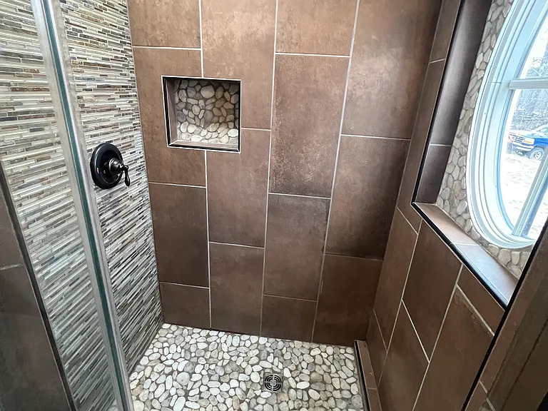 902 Old Post Rd — Photo 7
