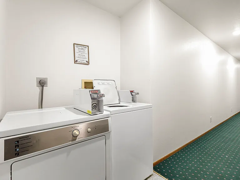 618 Mary Ln #2 — Photo 15