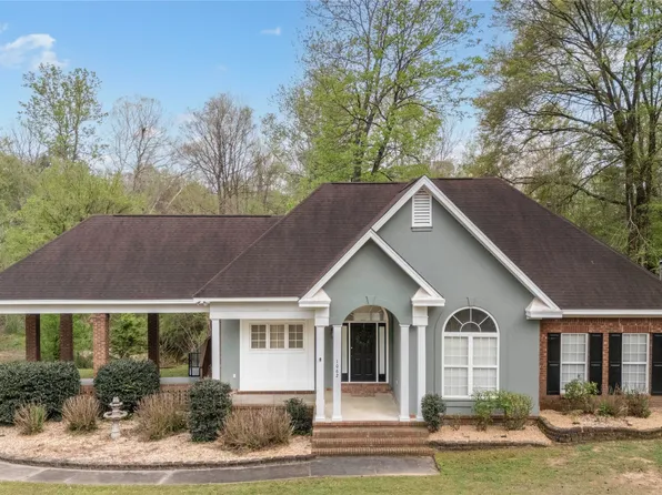 1062 Willow Springs Rd, Wetumpka, AL 36093