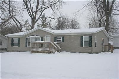 1st image of 604 C Ave E
