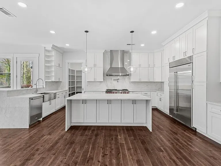 15448 Hopewell Rd — Photo 9