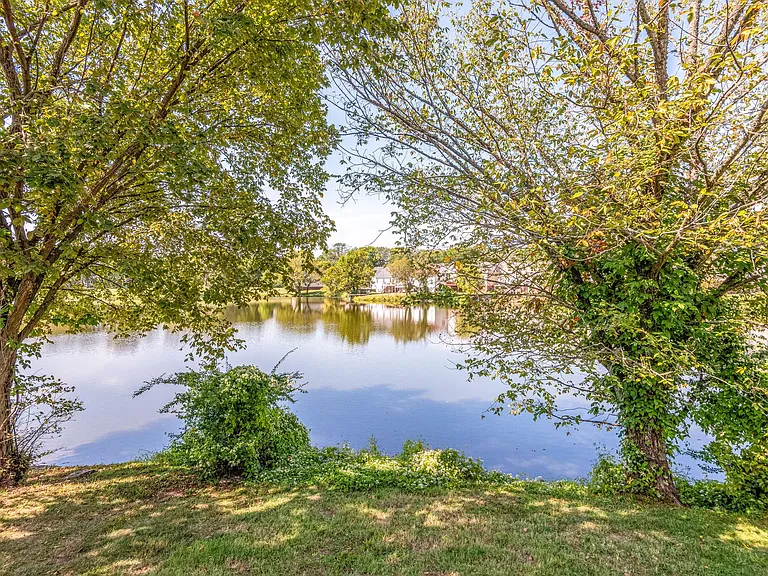 247 Harbor Village Dr — Photo 29