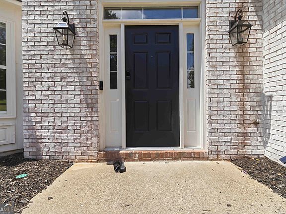 5th image of 7175 Valance Ln