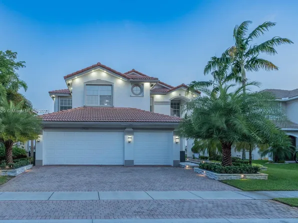 17526 SW 48th St, Hollywood, FL 33029