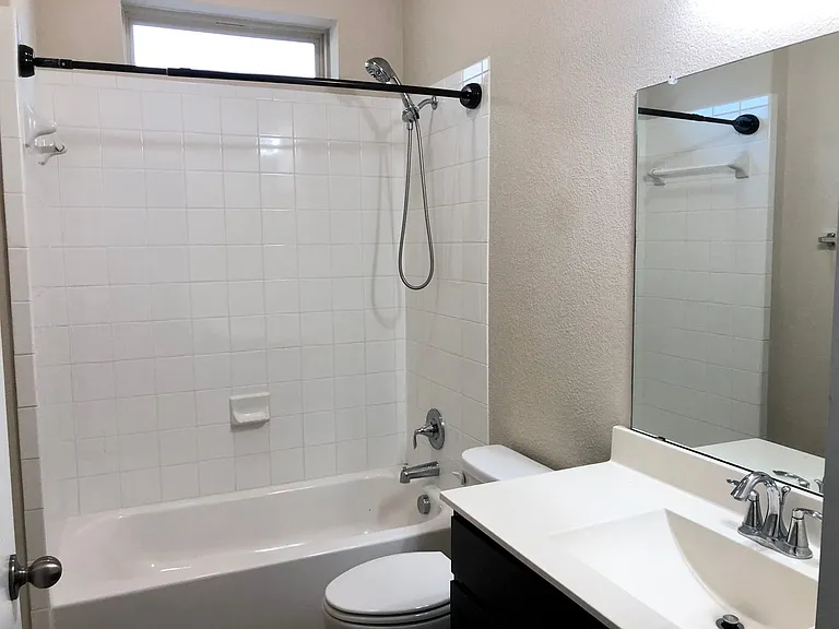 629 Loma Cedro Bnd — Photo 9