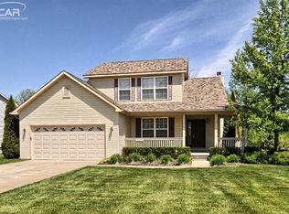 12129 Carmela Dr, Fenton, MI 48430