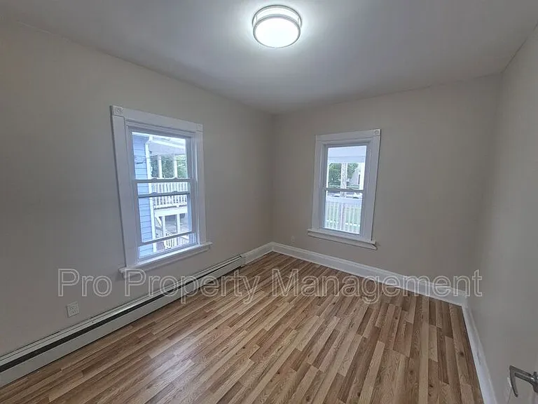 25 Howard Ave #2 — Photo 18