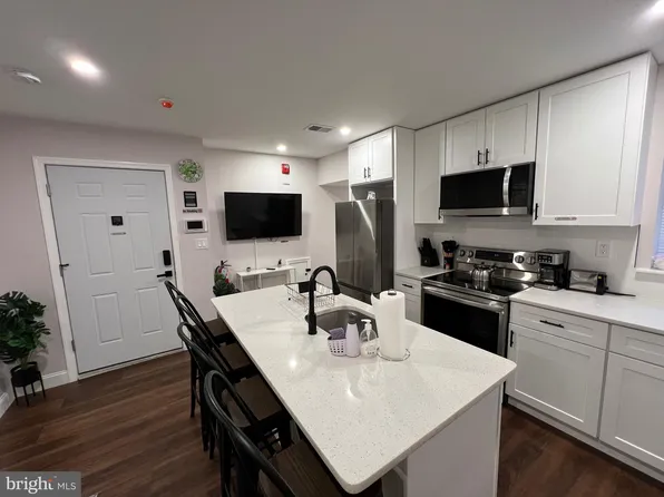 1985 N 63rd St Floor 2, Philadelphia, PA 19151