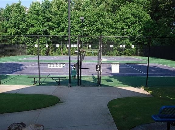 Neighborhood Tennis Courts