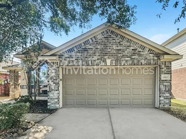 19811 Whispering Hollow Ln, Katy, TX 77449