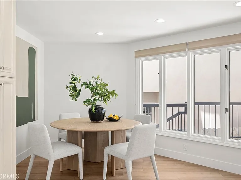 708 Iris Ave #A — Photo 6