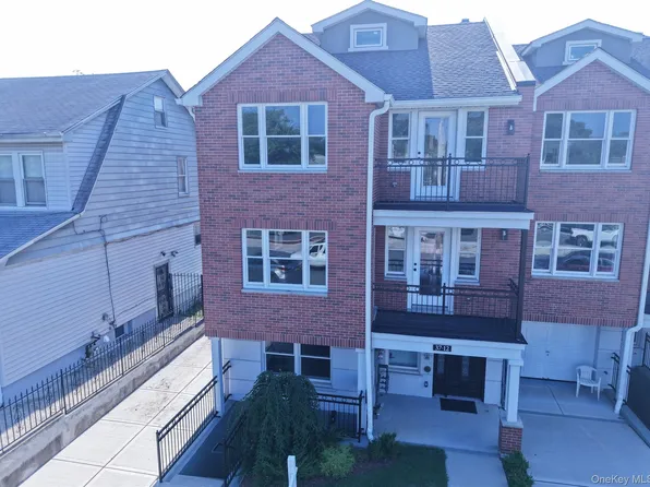 37-12 Francis Lewis Boulevard, Bayside, NY 11361