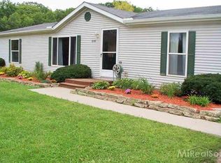 3290 Rattle Run Rd, Saint Clair, MI 48079