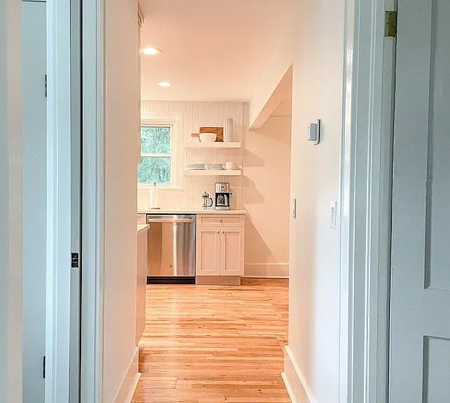3306 Armour St — Photo 7