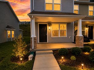 218 Woodland Valley Ln, Clarksville, TN 37040