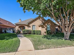 6020 Greenways Dr, Amarillo, TX 79119