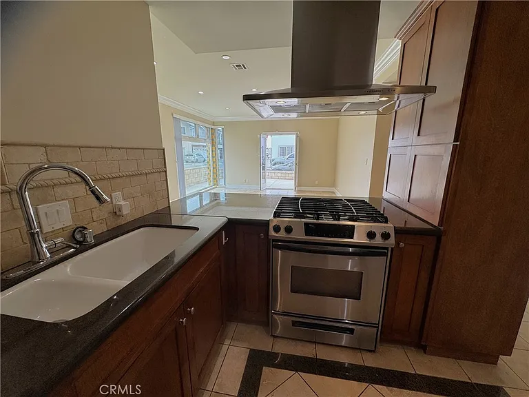 4510A Seashore Dr — Photo 13