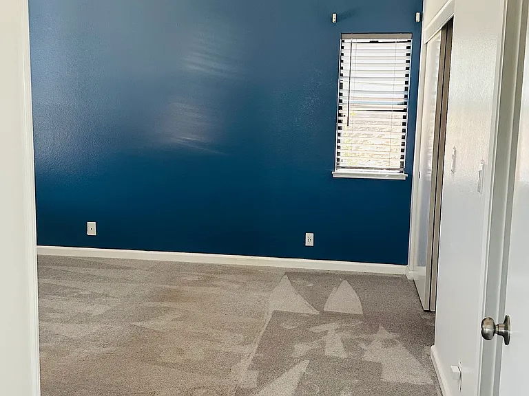 23460 Lakeridge Ave — Photo 10