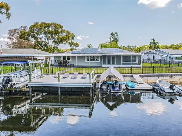 1125 Fernwood Dr, Holiday, FL 34690