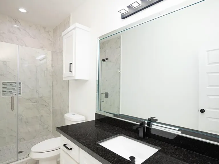 1408 S Xanthia St #3 — Photo 10