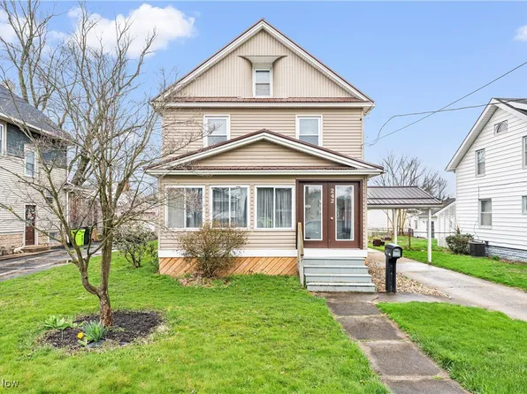 242 Arlington Blvd, Newton Falls, OH 44444