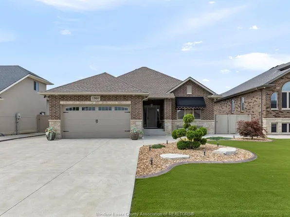 1360 Legends Ln, Windsor, ON N8L 0T3