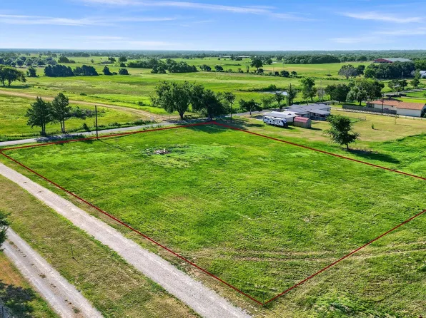 Roland Rd, Whitesboro, TX 76273