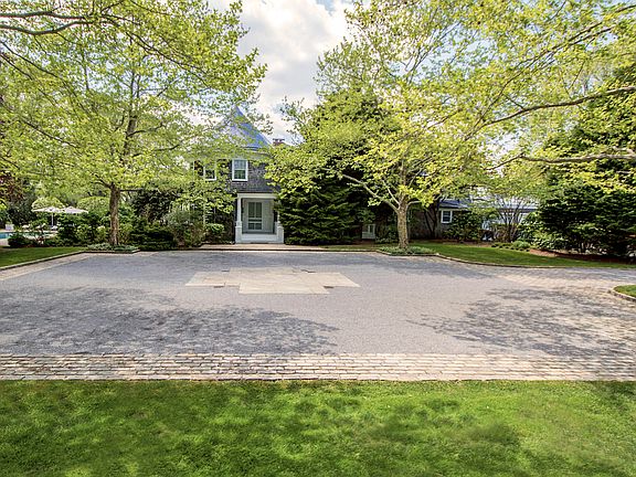 2nd image of 462 First Neck Ln