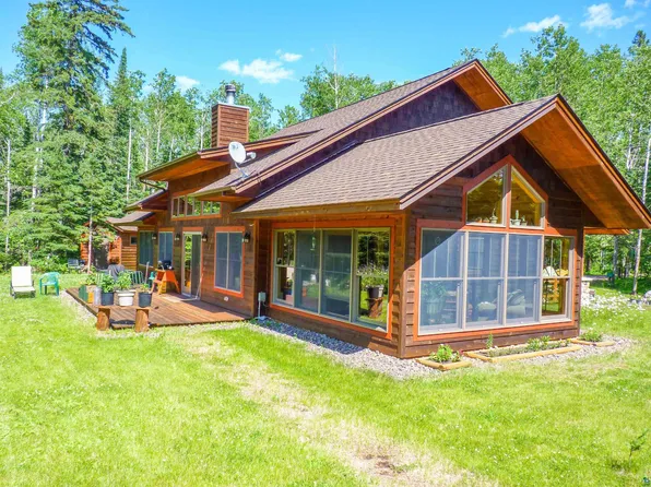 4919 North Rd, Hovland, MN 55606