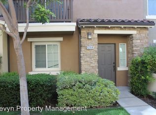 6264 Camposa Ln, Eastvale, CA 91752