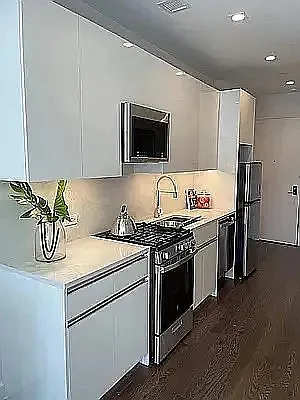 Rented by Lalezarian Properties | media 1