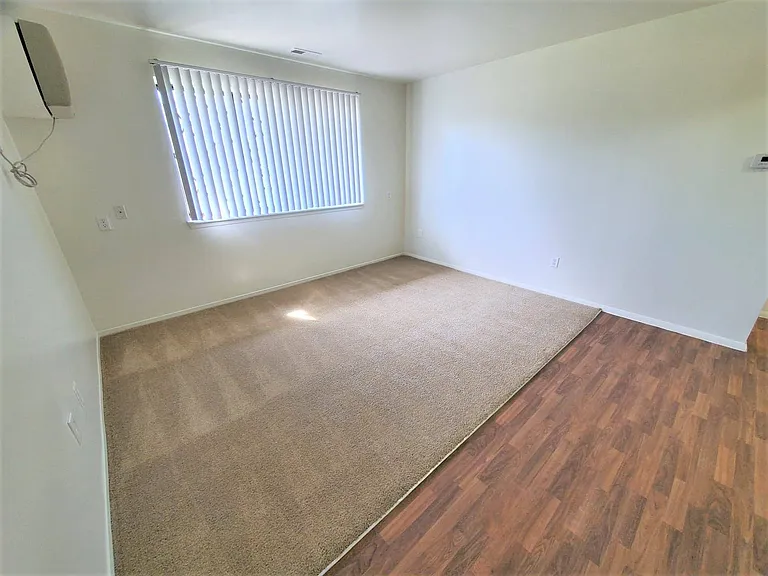 Woodland Place Apartments — Photo 28
