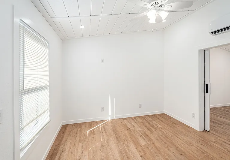 204 Marlin St #14 — Photo 6