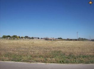 2512 Walnut Ln, Artesia, NM 88210