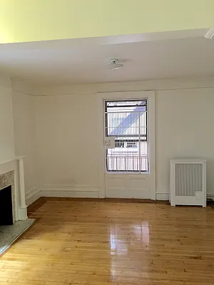 Rented by FirstService Realty (legacy) | media 24