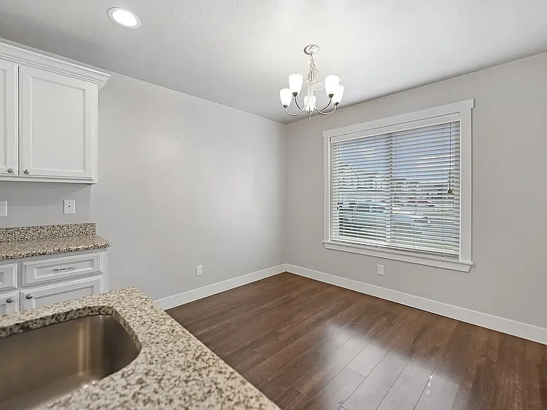 2444 N 200 E #2444 — Photo 5