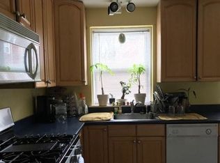 461 Arborway St APT 2, Jamaica Plain, MA 02130