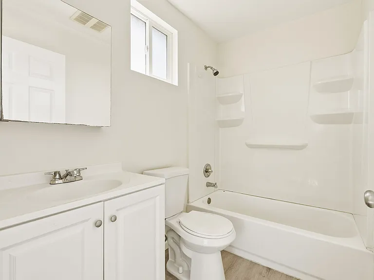 10909 S Burin Ave — Photo 16
