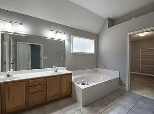 10445 Juneau Way — Photo 30