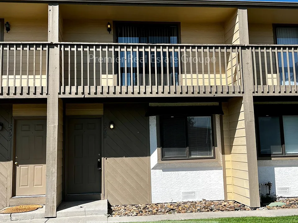 505 Comanche Village Dr