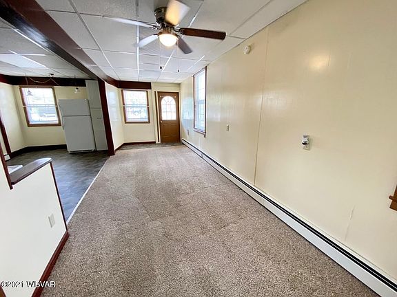 3rd image of 19 E Water St APT 1