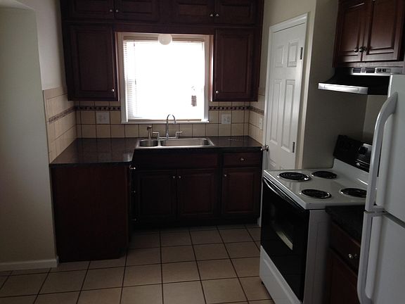 5th image of 25271 Lehner St