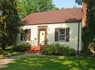 4140 Zenith Ave N, Robbinsdale, MN 55422