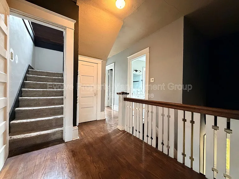 1283 Harbert Ave — Photo 13