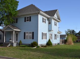971 E 5th St, Russell, KS 67665