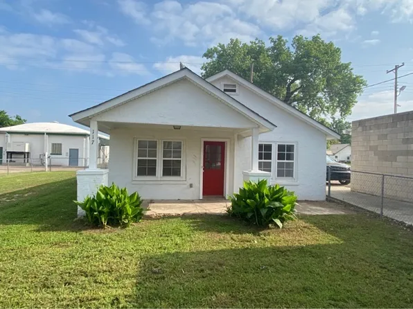 117 W Main St, Jones, OK 73049