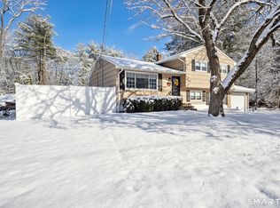 10 Algonquin Road, Norwalk, CT 06851