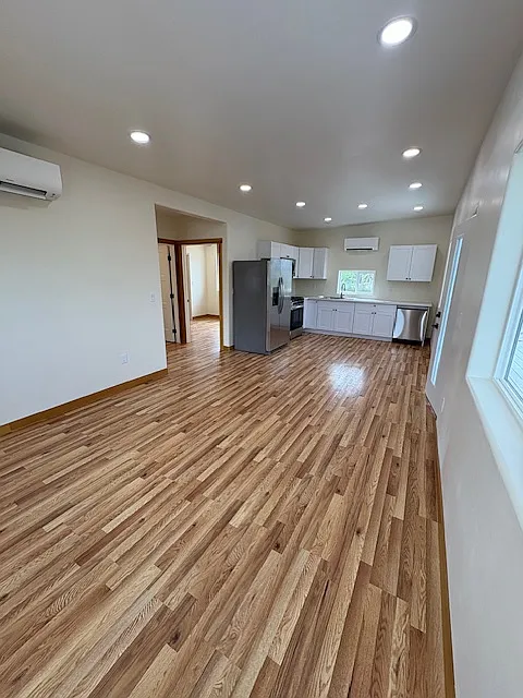 2756 N Richey Blvd — Photo 4