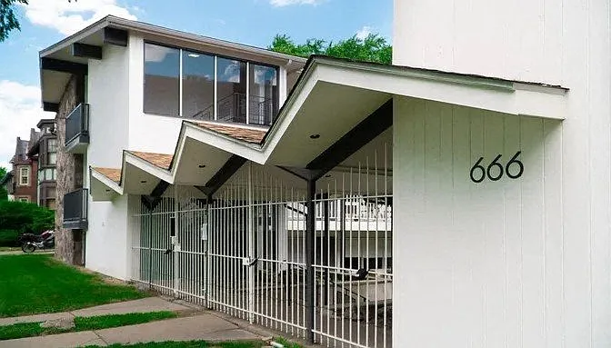 Parker House — Photo 9